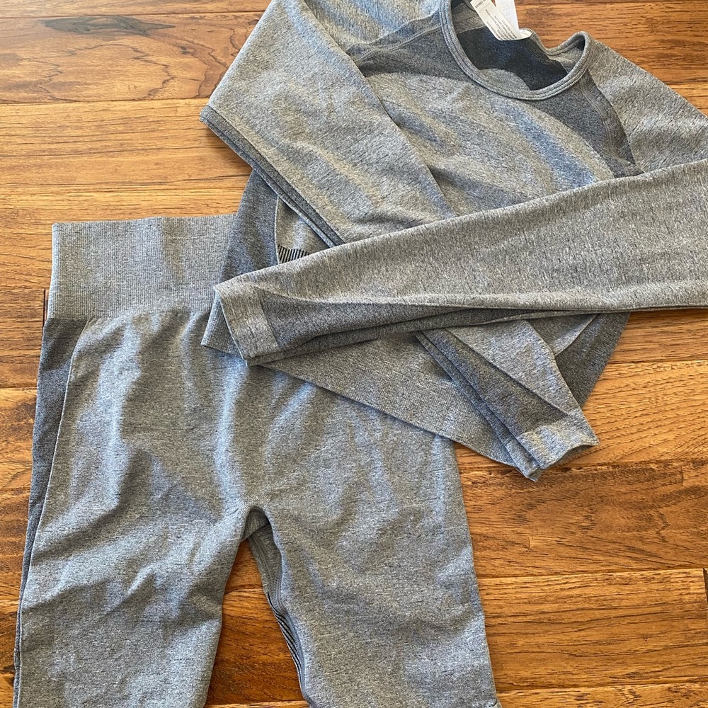 Gray Long Sleeve Top and Biker shorts Set
